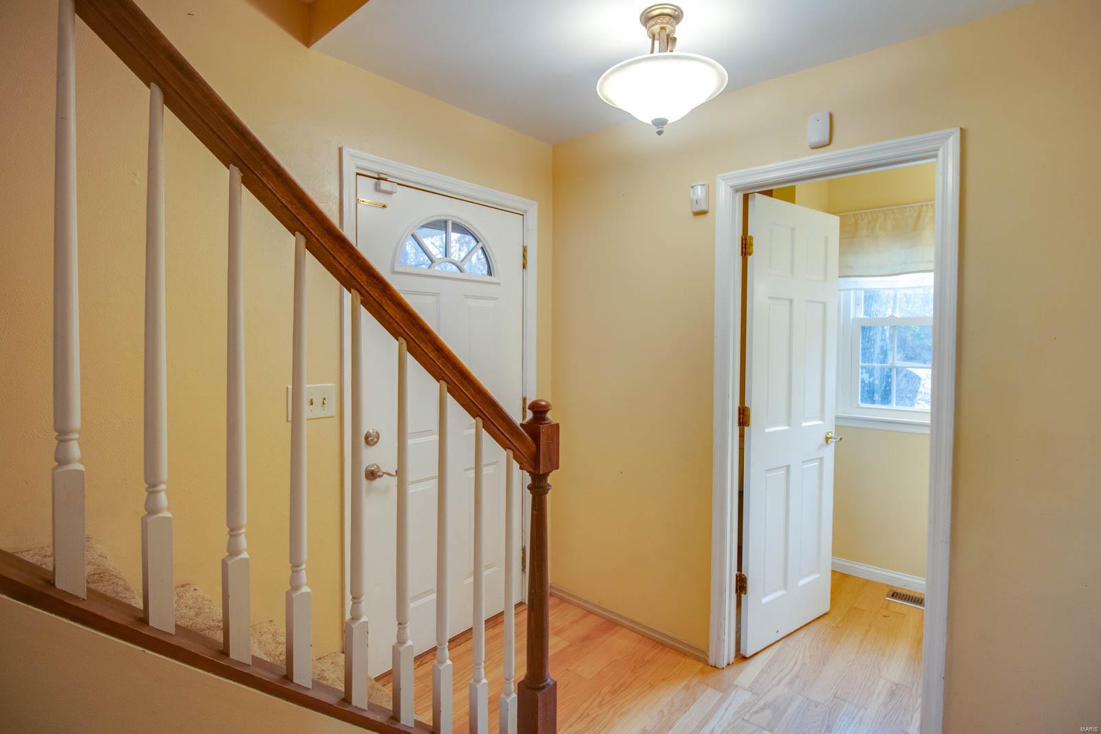 6808 Ivy Lane Godfrey, IL 62035 - Photo 6 of 69