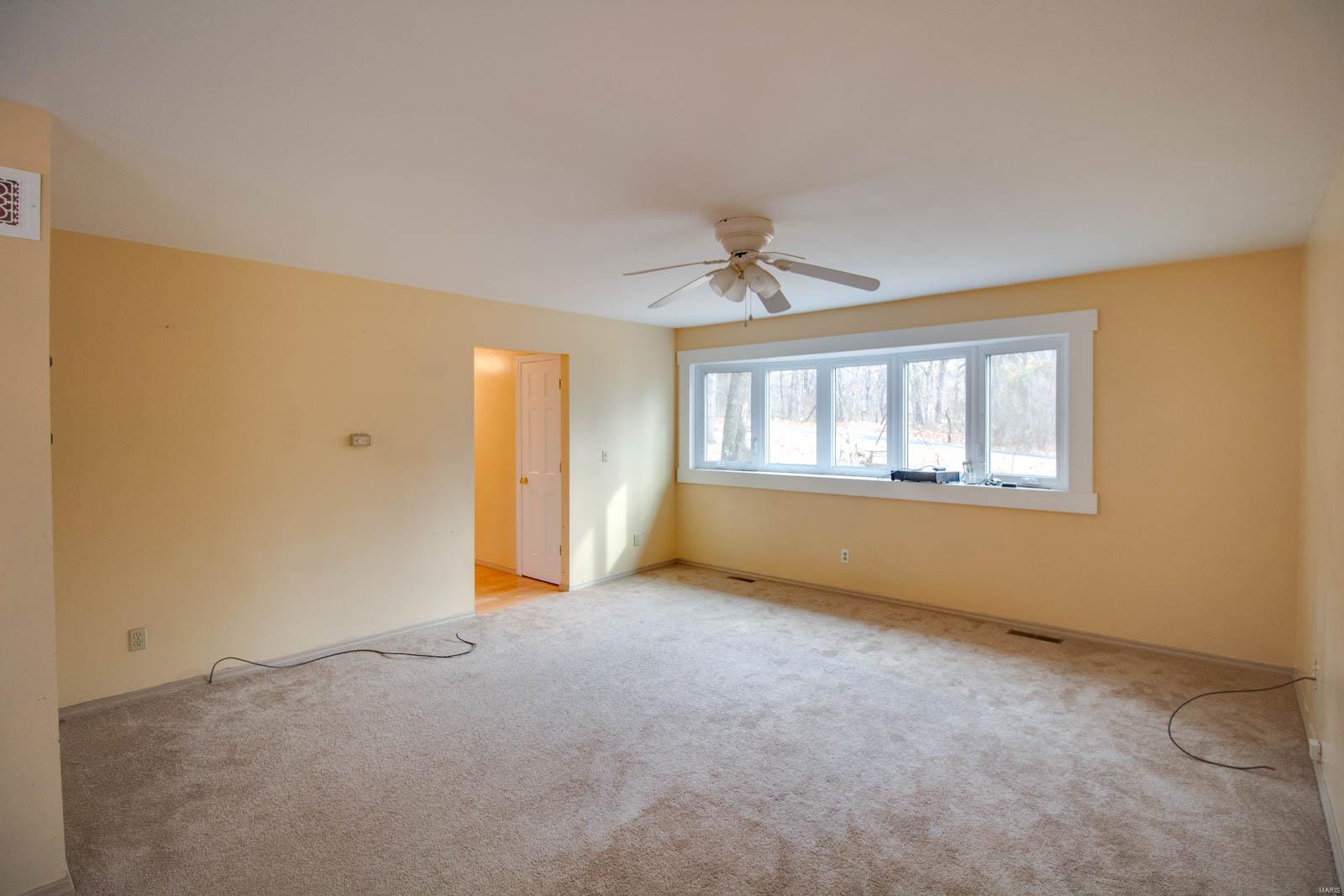 6808 Ivy Lane Godfrey, IL 62035 - Photo 9 of 69