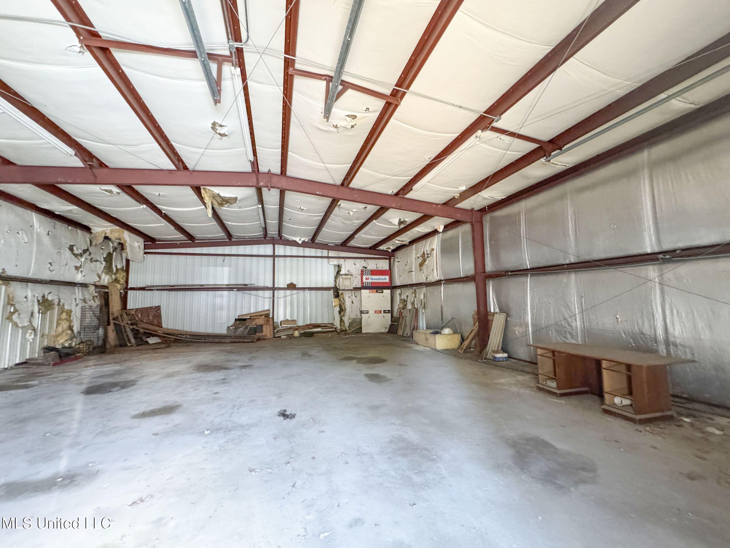 143 51st Batesville, MS 38606 - Photo 30 of 32 51oneAC36