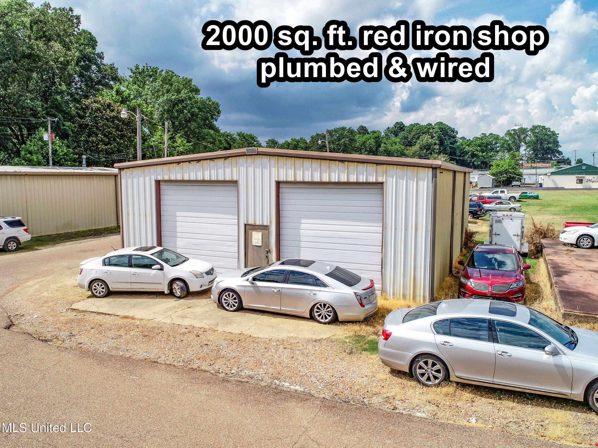 143 51st Batesville, MS 38606 - Photo 4 of 32 51oneAC34aaaa