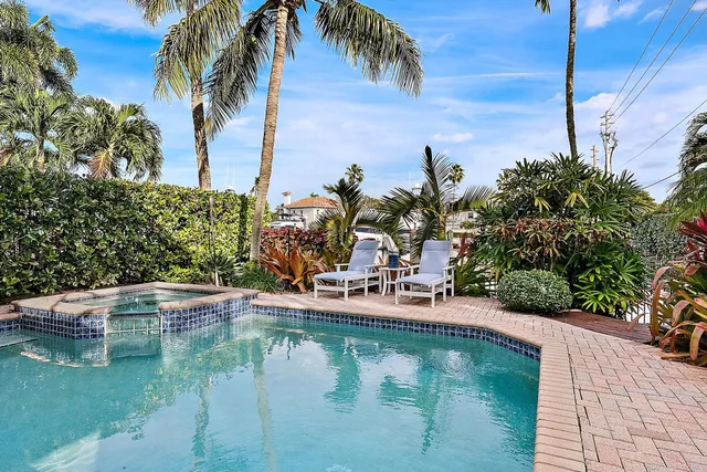 $2,350,000 | 1400 Harbour Point Drive, North Palm Beach, FL 33410