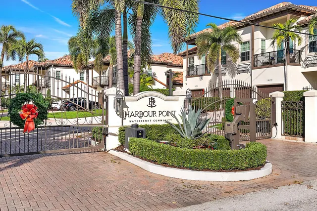 $2,350,000 | 1400 Harbour Point Drive, North Palm Beach, FL 33410