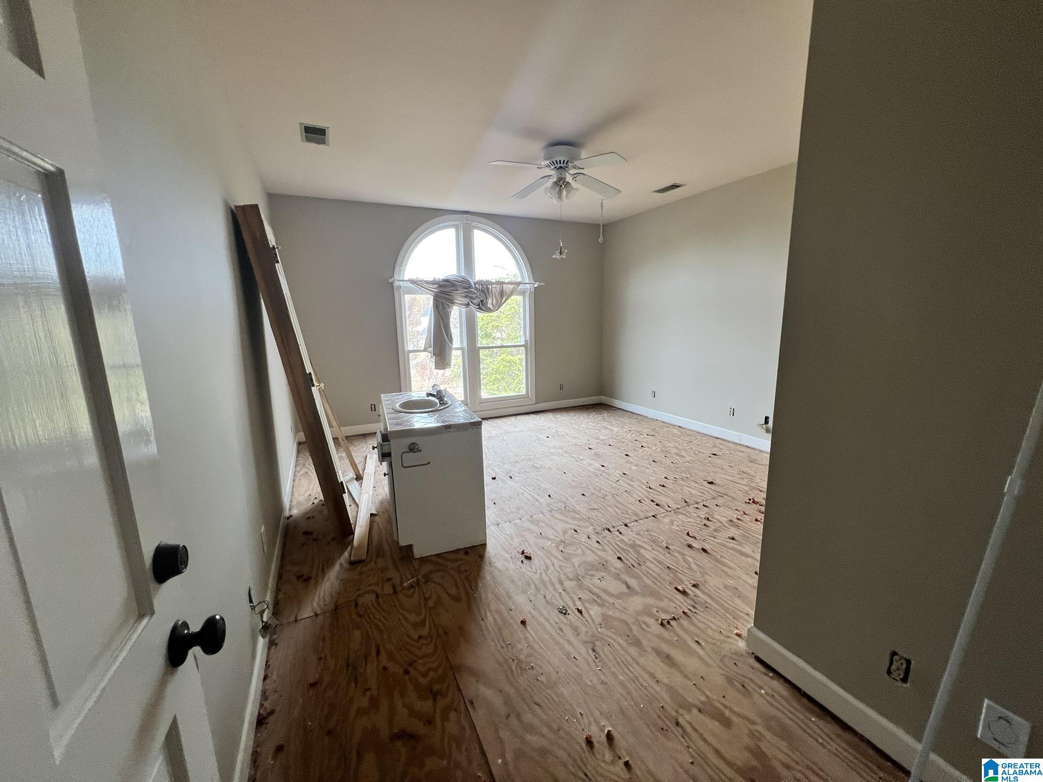 888 Rock Springs Road Warrior, AL 35180 - Photo 17 of 26