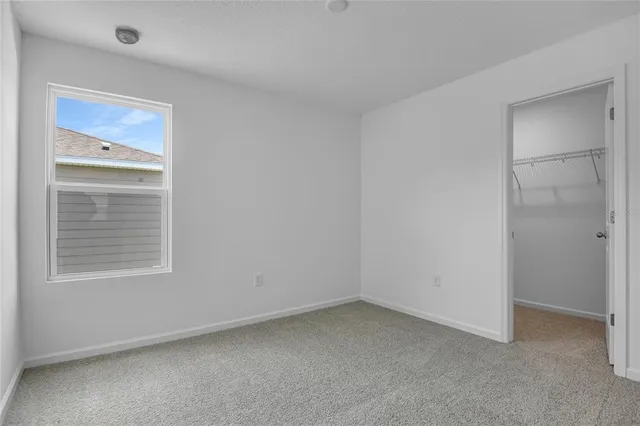 $358,232 | 815 Lake Dell Drive, Dundee, FL 33838