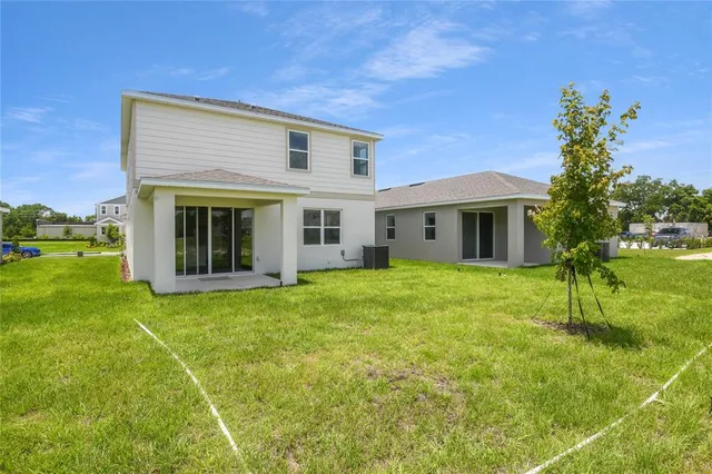 $358,232 | 815 Lake Dell Drive, Dundee, FL 33838