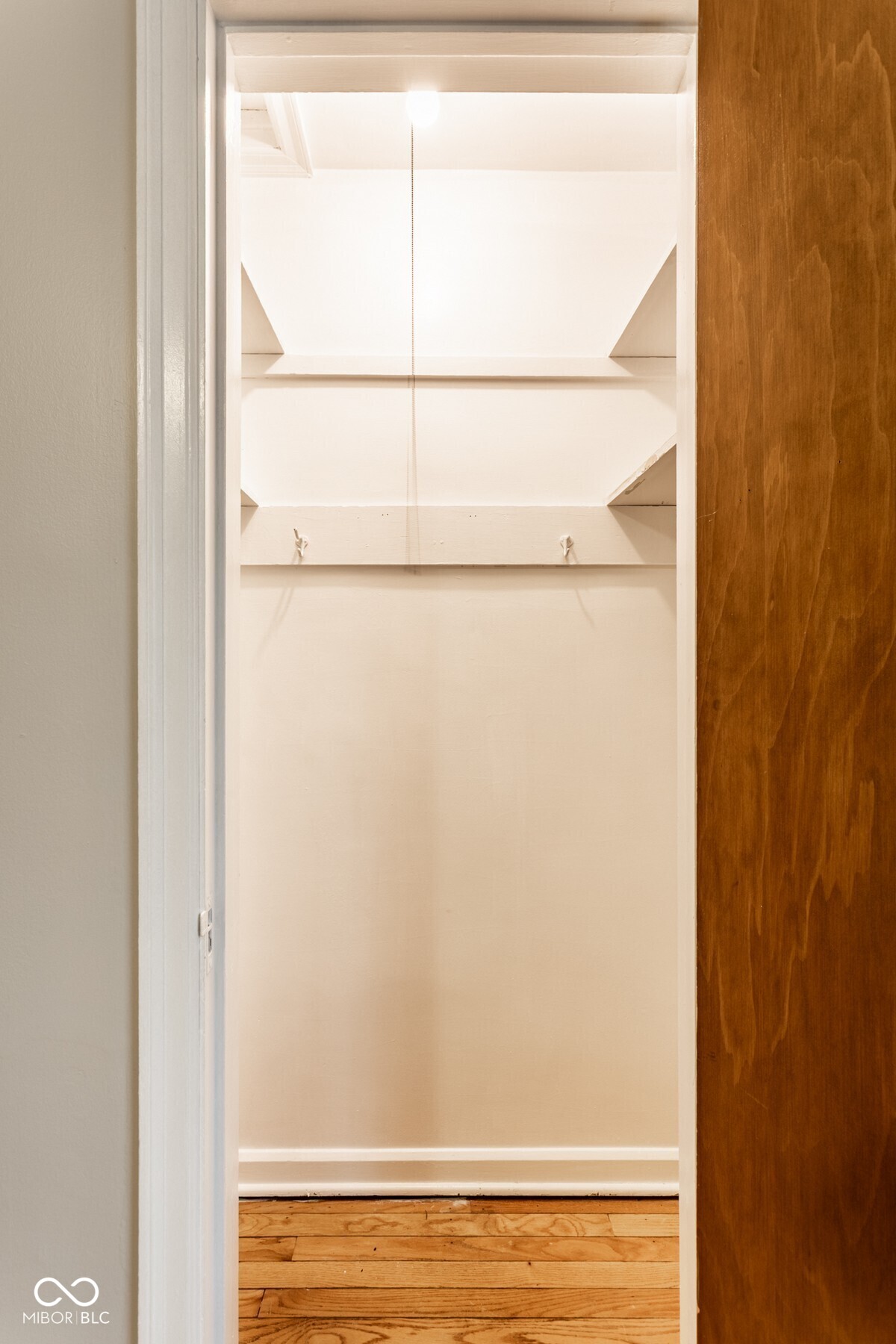 6147 Broadway Street Indianapolis, IN 46220 - Photo 14 of 21