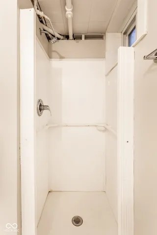 $1,995 | 6147 Broadway Street, Indianapolis, IN 46220