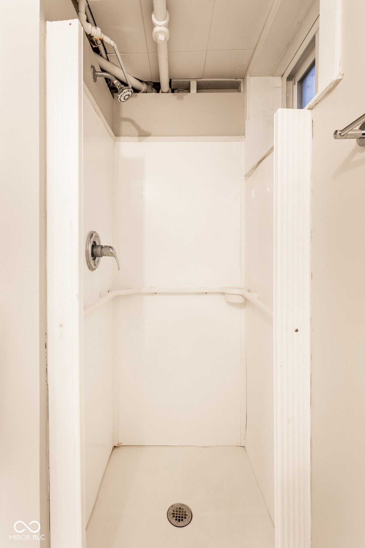 6147 Broadway Street Indianapolis, IN 46220 - Photo 19 of 21