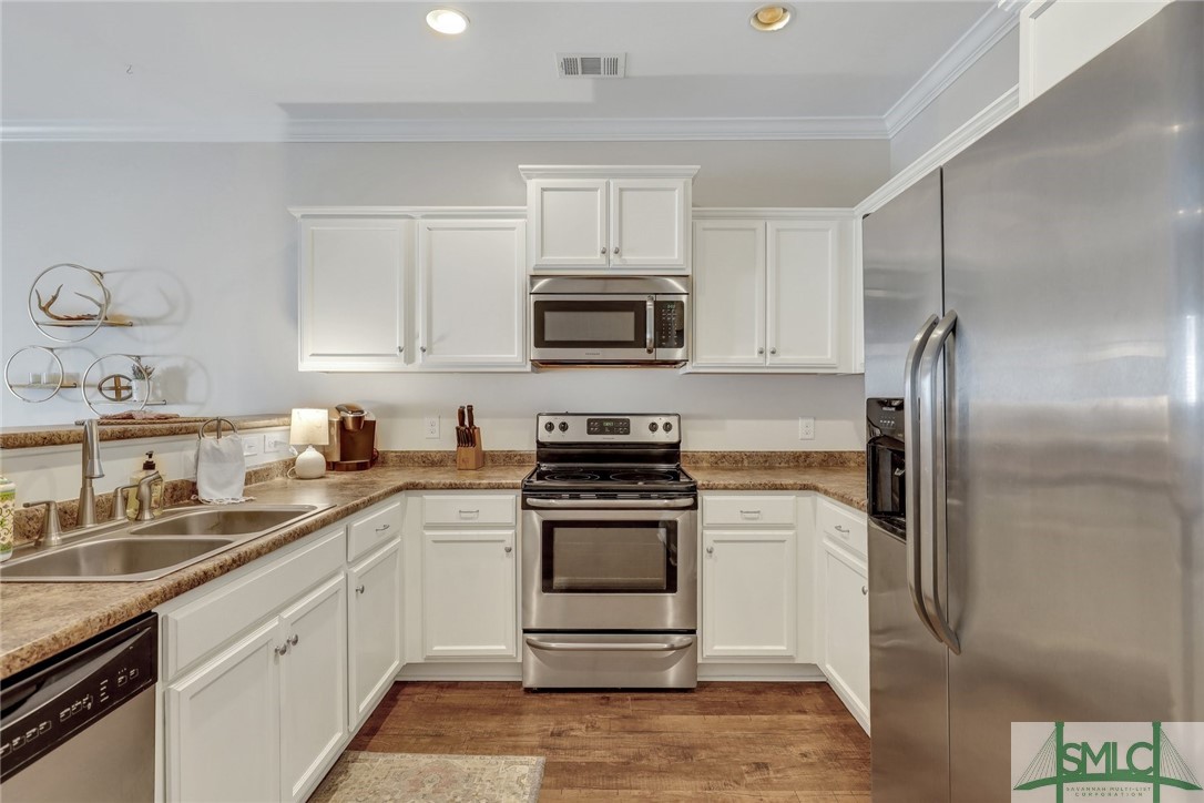 34 Reese Way Savannah, GA 31419 - Photo 4 of 30 Kitchen 2