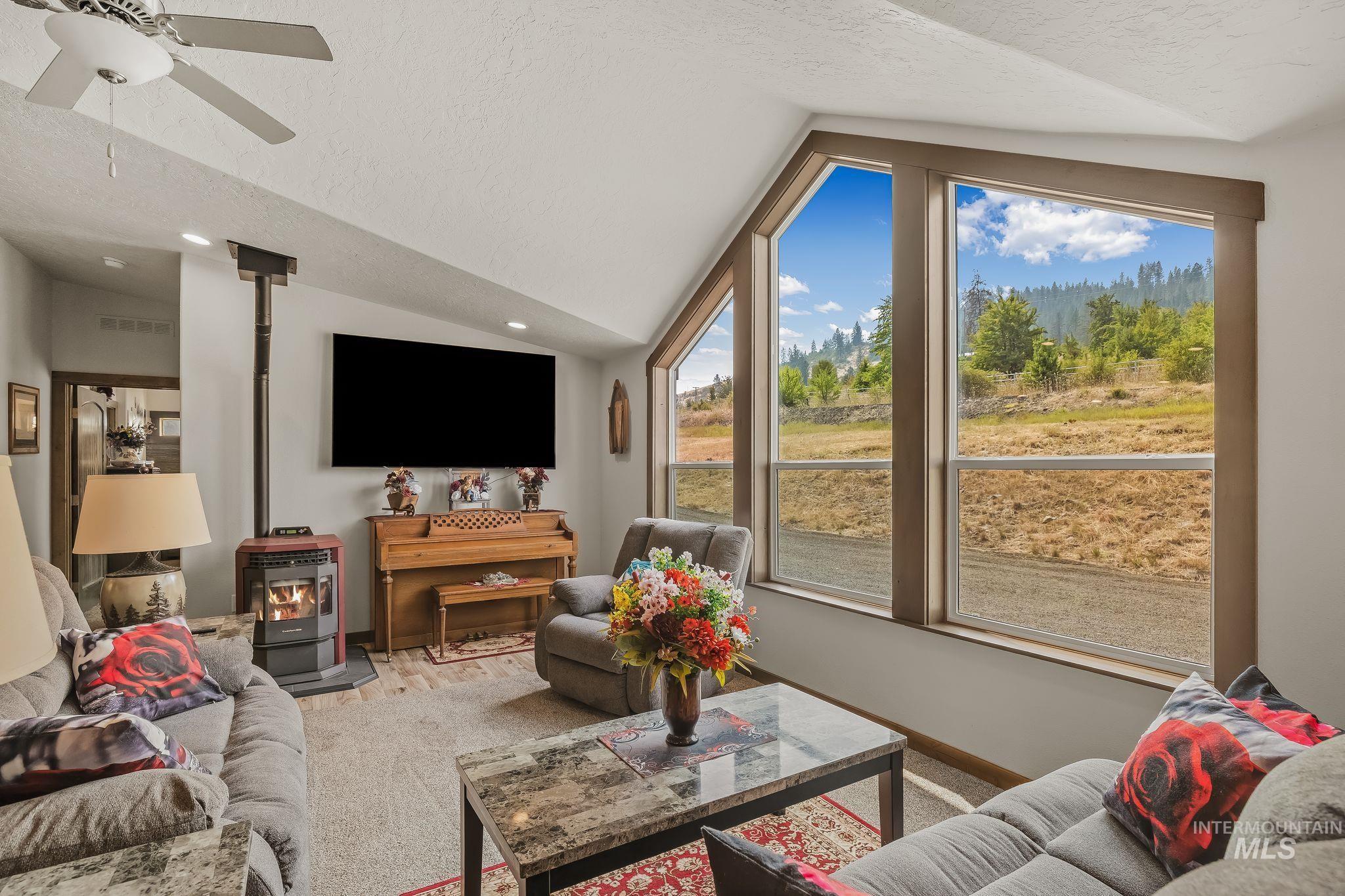 2136 Lukes Gulch Road Stites, ID 83552 - Photo 15 of 50 Gallery Image 15