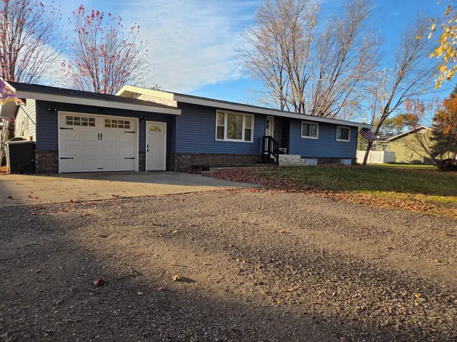 $209,900 | 929 Ash Street, Appleton, MN 56208