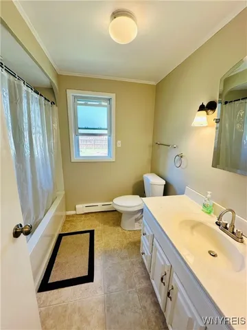 $2,100 | 268 Cass Avenue, Cheektowaga, NY 14206