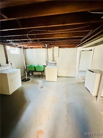 $2,100 | 268 Cass Avenue, Cheektowaga, NY 14206