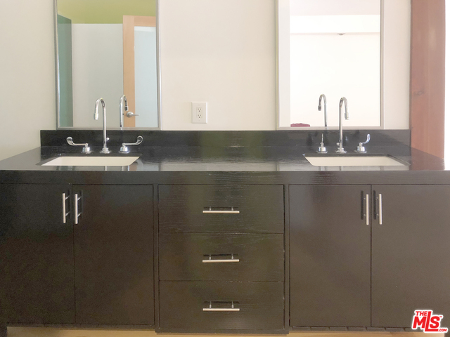 615 Hampton Drive, Unit C101 Venice, CA 90291 - Photo 22 of 24