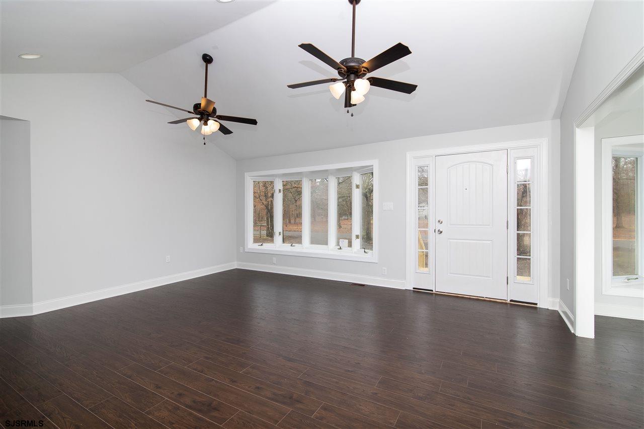 106 Colin Road Williamstown, NJ 08094 - Photo 16 of 25 Gallery Image 16