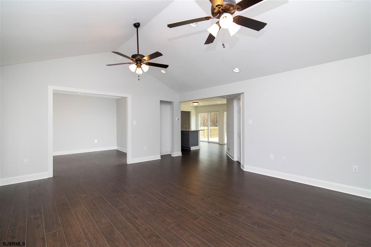 106 Colin Road Williamstown, NJ 08094 - Photo 18 of 25 Gallery Image 18