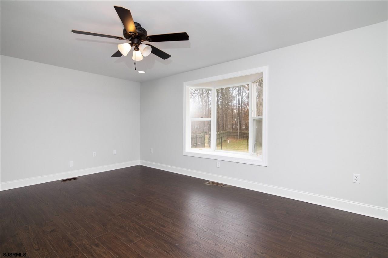 106 Colin Road Williamstown, NJ 08094 - Photo 3 of 25 Gallery Image 3