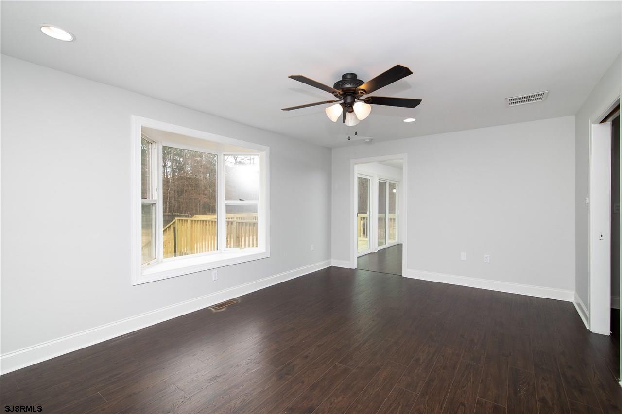 106 Colin Road Williamstown, NJ 08094 - Photo 4 of 25 Gallery Image 4