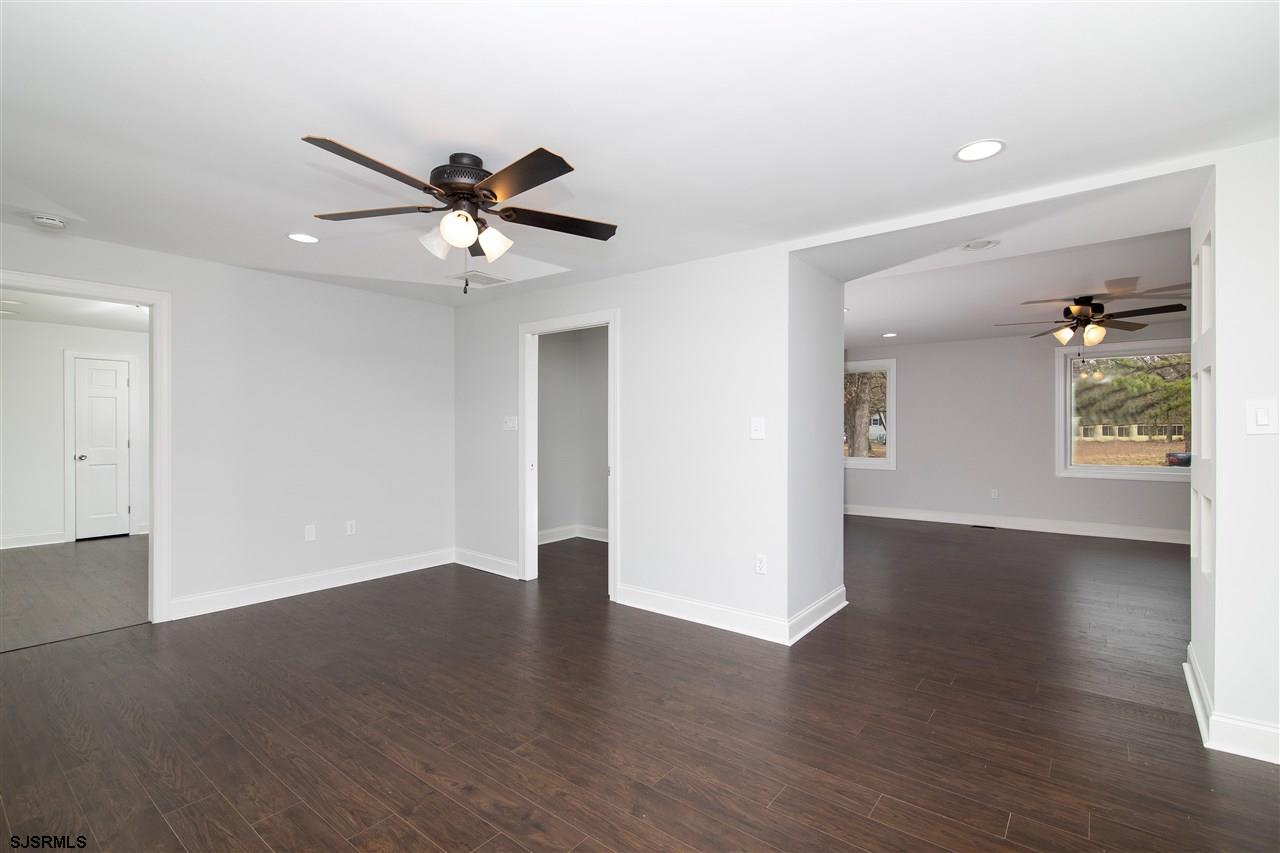 106 Colin Road Williamstown, NJ 08094 - Photo 5 of 25 Gallery Image 5