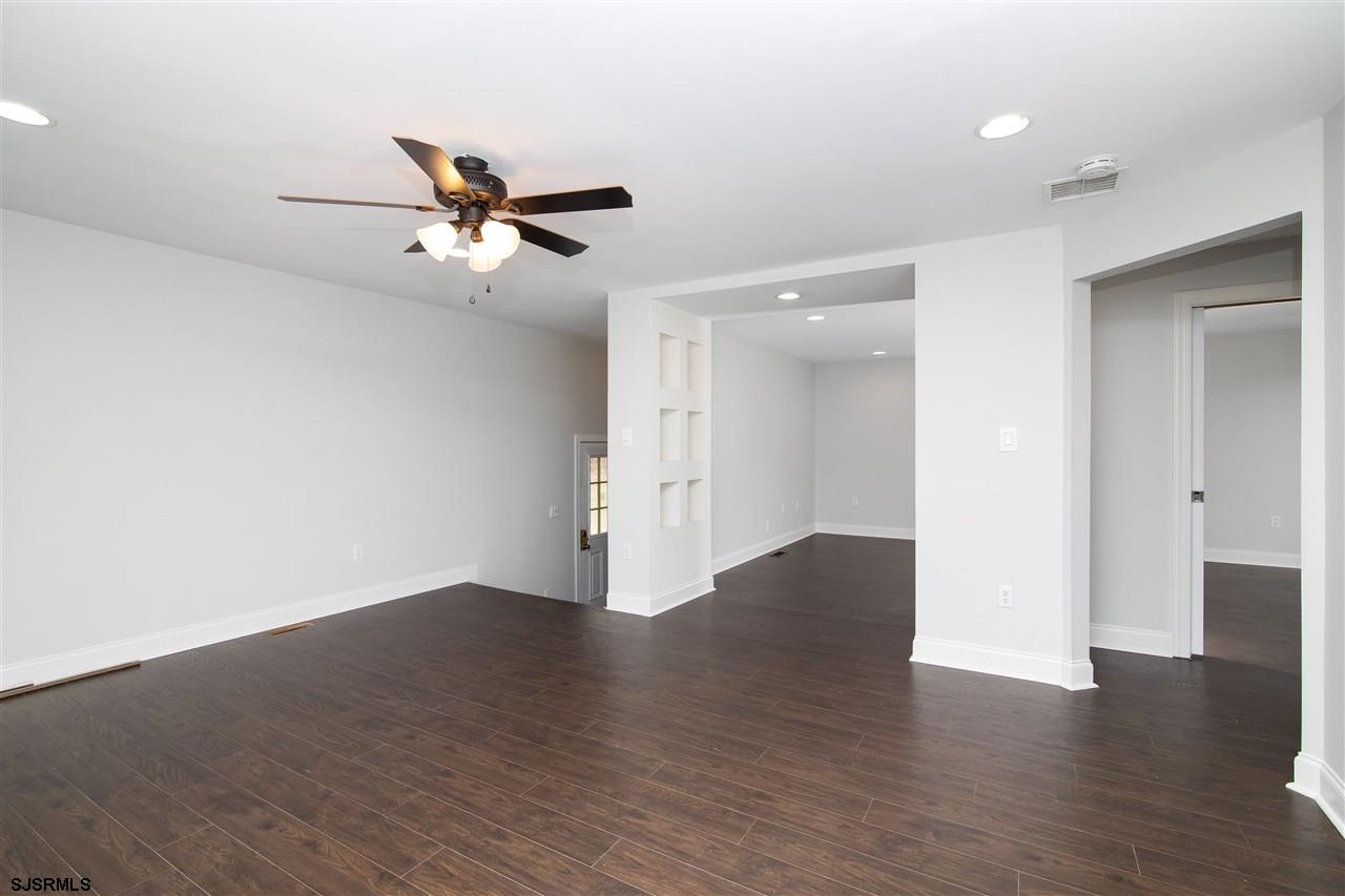 106 Colin Road Williamstown, NJ 08094 - Photo 8 of 25 Gallery Image 8