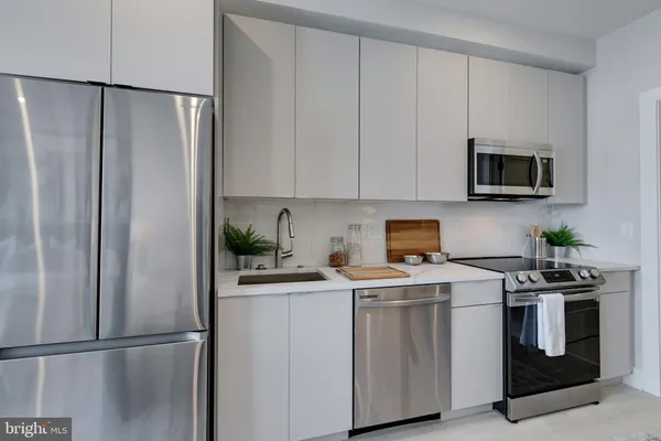 $1,275 | 1533 Ridge Avenue, Unit 401, Philadelphia, PA 19130