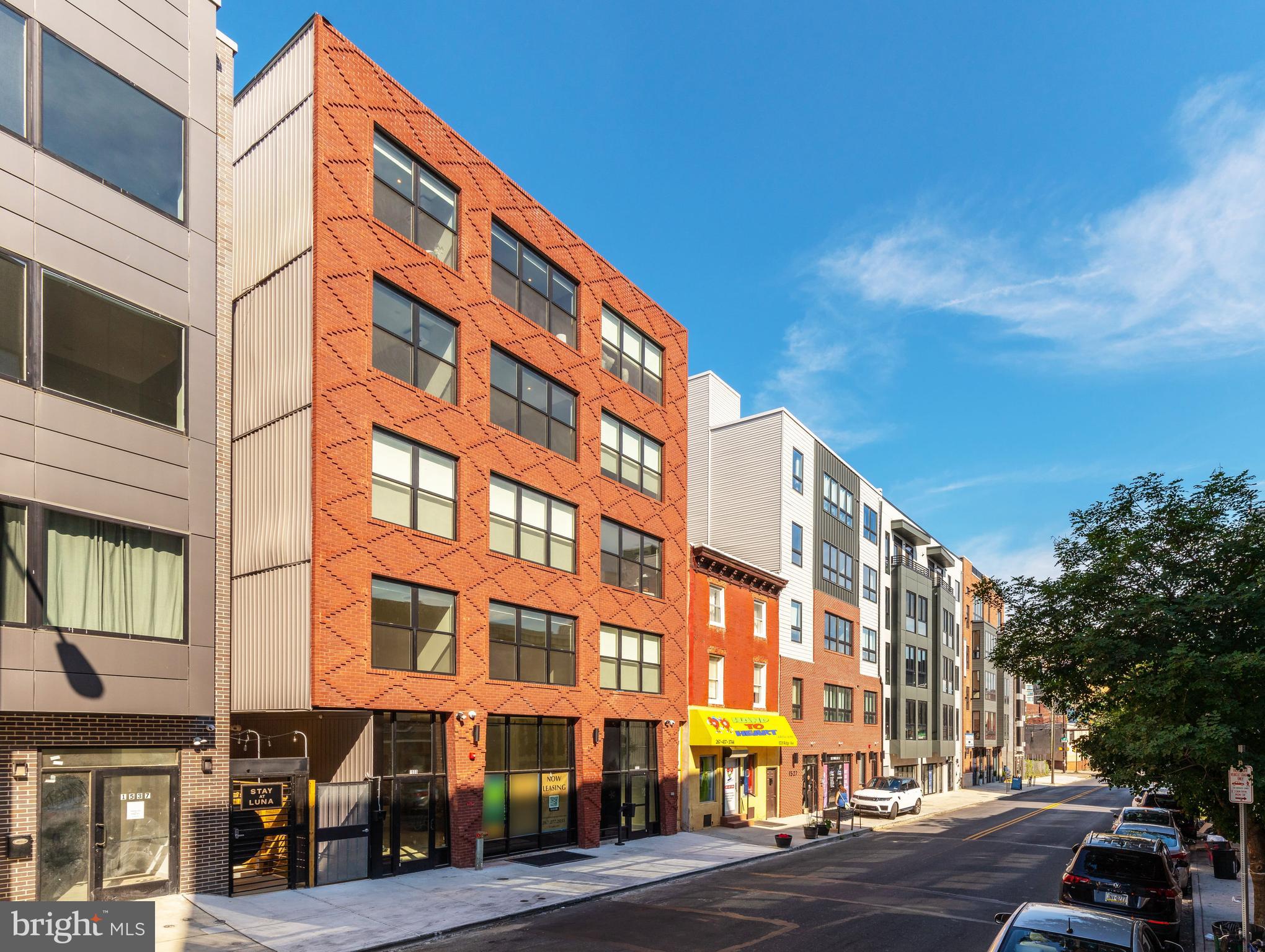 1533 Ridge Avenue, Unit 401 Philadelphia, PA 19130 - Photo 18 of 19