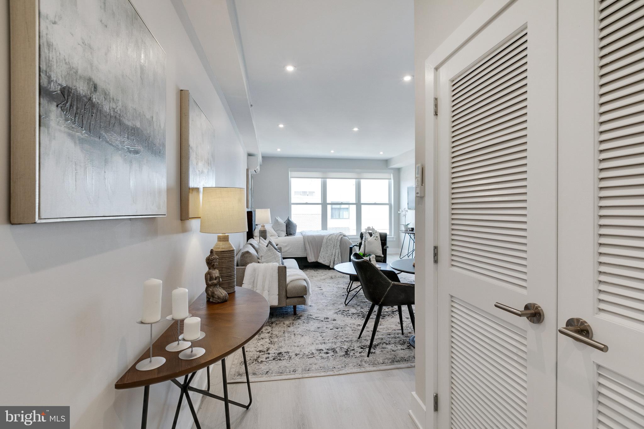 1533 Ridge Avenue, Unit 401 Philadelphia, PA 19130 - Photo 2 of 19