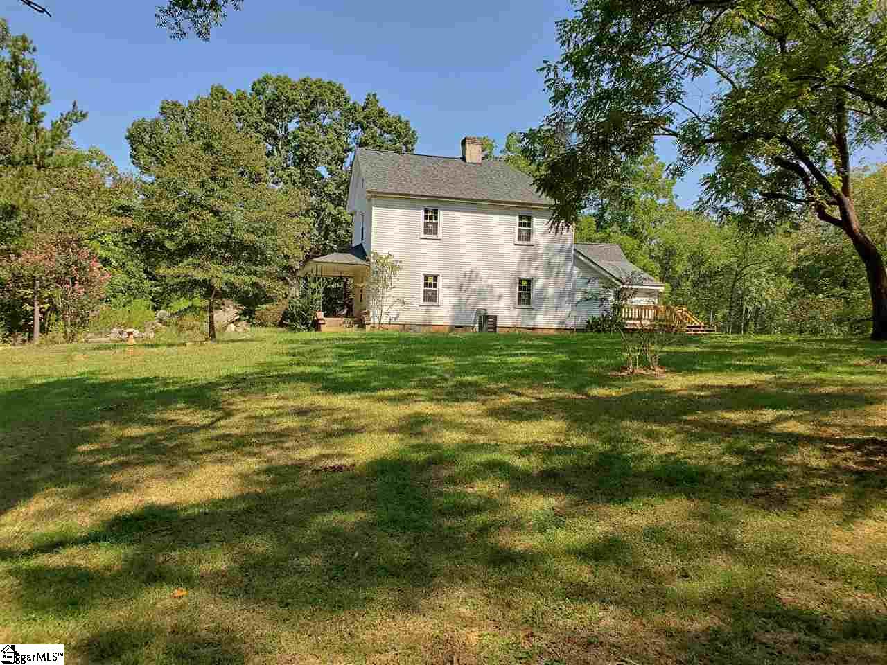 310 Old Georgia Road Pelzer, SC 29669 - Photo 4 of 10