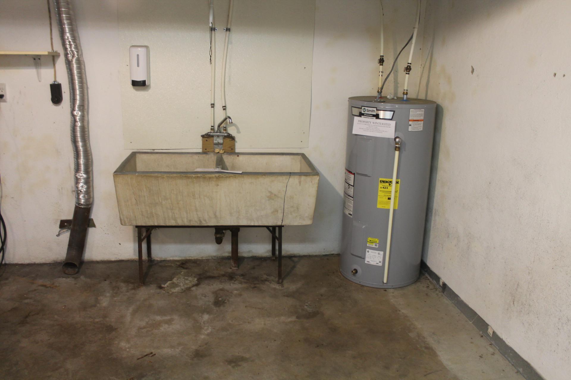 109 Villa Road Ridgeway, VA 24148 - Photo 27 of 32 a view of a room with a table and chairs