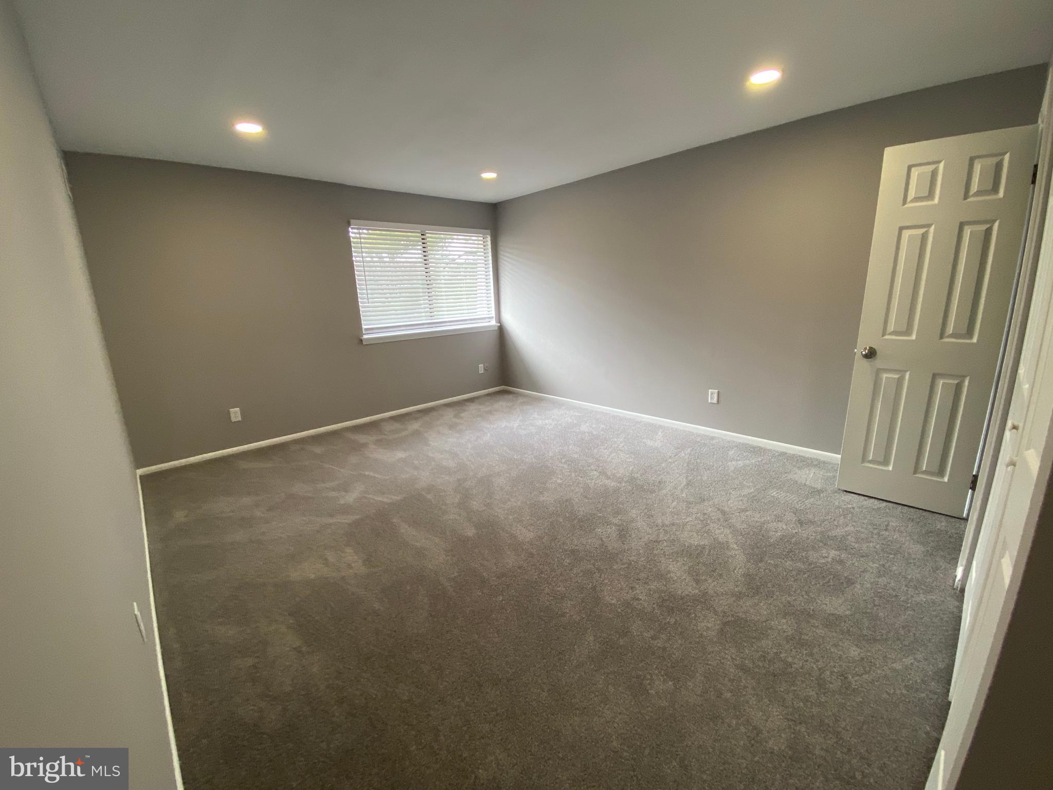 3850 Woodhaven Road, Unit 310 Philadelphia, PA 19154 - Photo 11 of 14