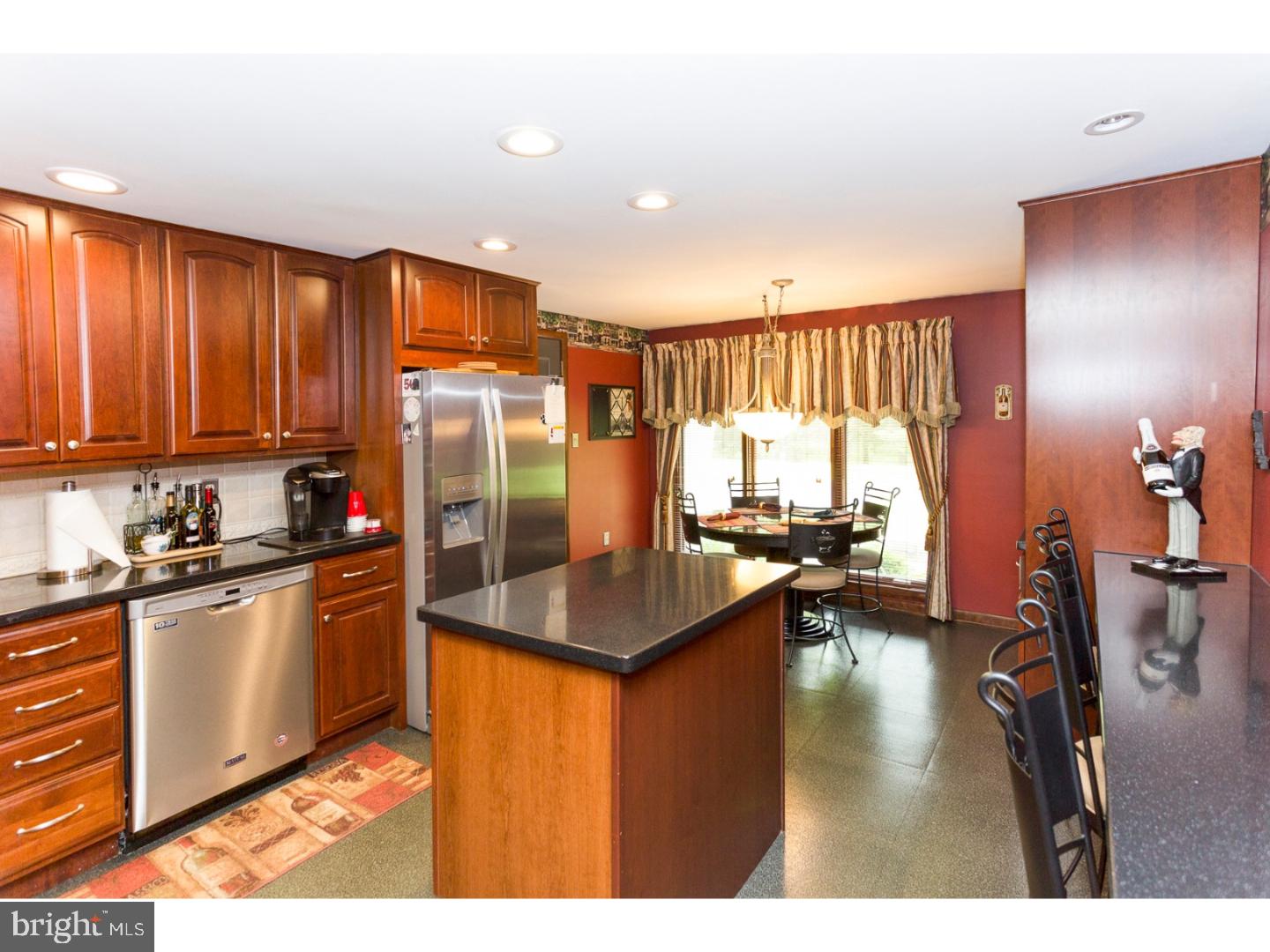 2635 Hedrick Road Harleysville, PA 19438 - Photo 12 of 24 Kitchen