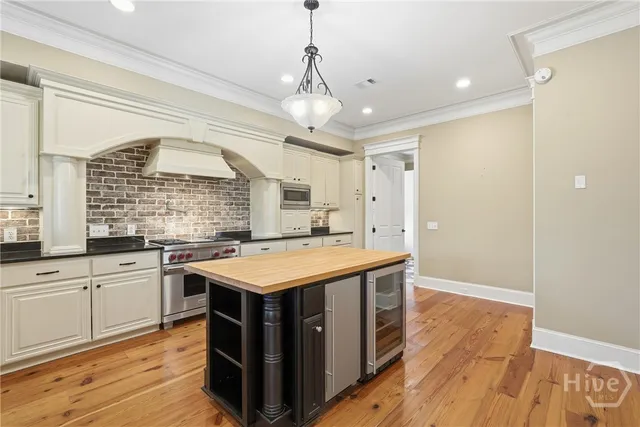 $925,000 | 9 Wood Duck Drive, Savannah, GA 31405