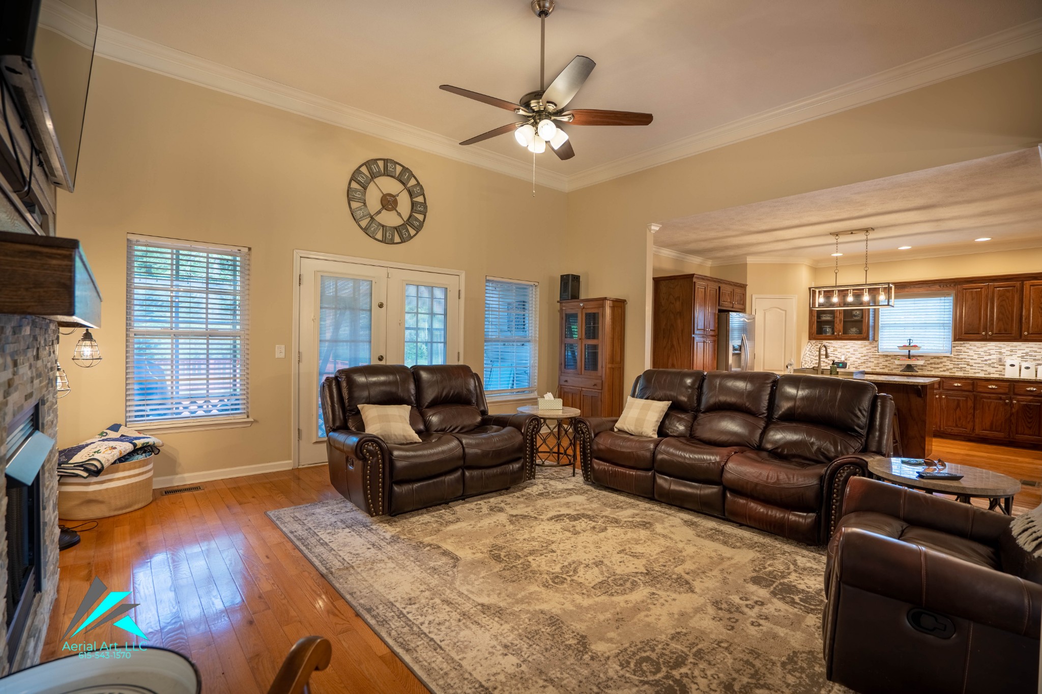 9946 Lebanon Road Murfreesboro, TN 37129 - Photo 5 of 20 a living room with furniture and a large window