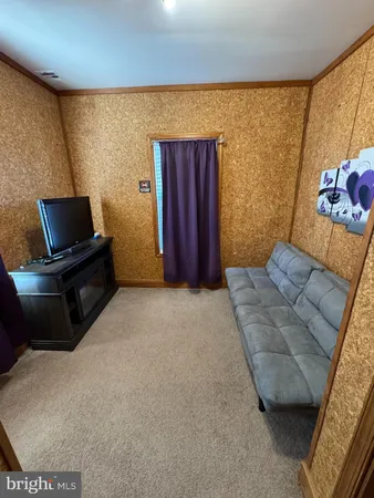 $2,500 | 700 Schiller Avenue, Hamilton, NJ 08610