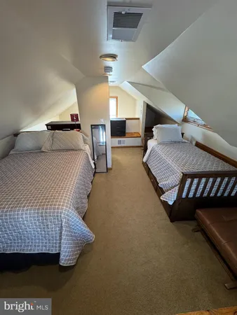 $2,500 | 700 Schiller Avenue, Hamilton, NJ 08610