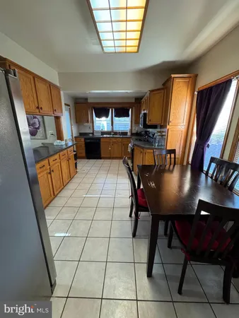 $2,500 | 700 Schiller Avenue, Hamilton, NJ 08610