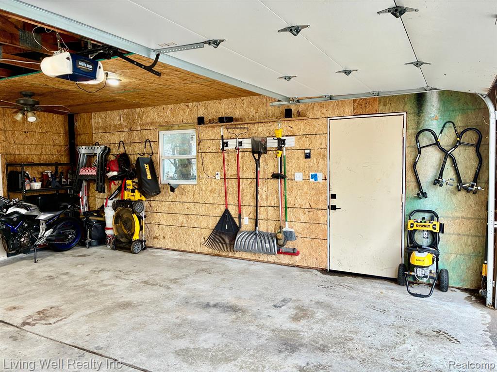 47483 Greenview Road Utica, MI 48317 - Photo 24 of 26 Gallery Image 24