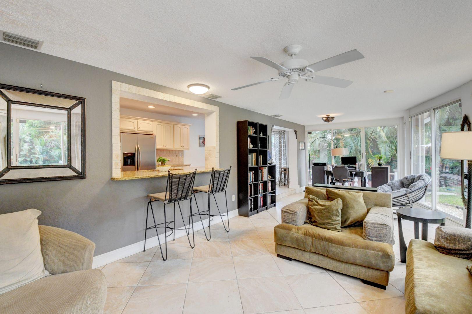 700 Southwest 5th Street Boca Raton, FL 33486 - Photo 15 of 32 Family Room