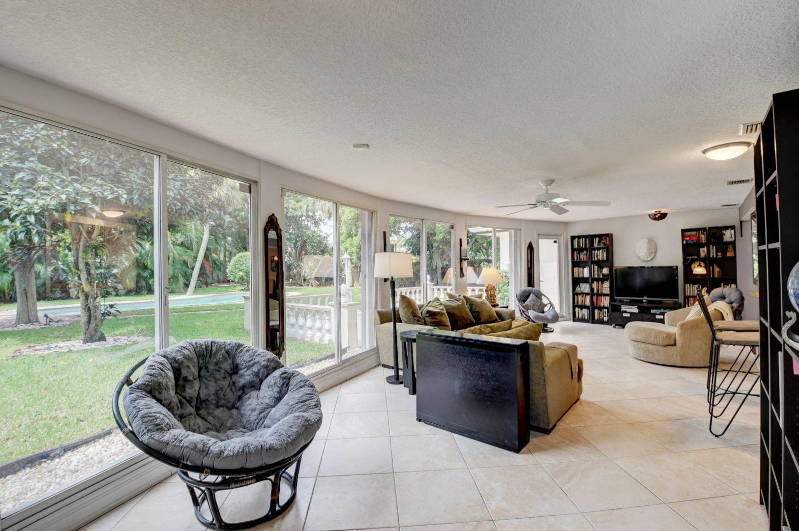 700 Southwest 5th Street Boca Raton, FL 33486 - Photo 17 of 32 Family Room