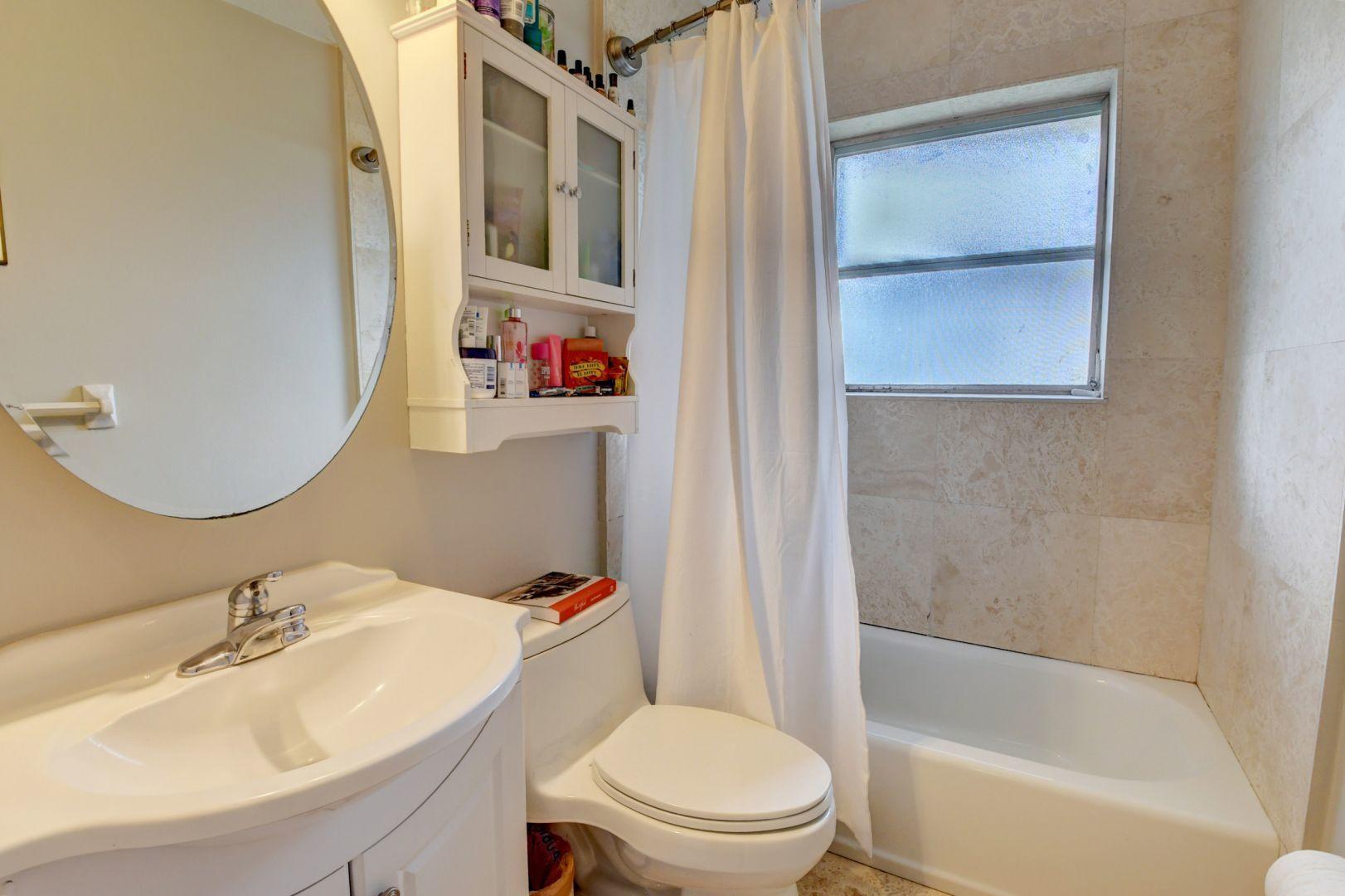 700 Southwest 5th Street Boca Raton, FL 33486 - Photo 25 of 32 Bathroom 2