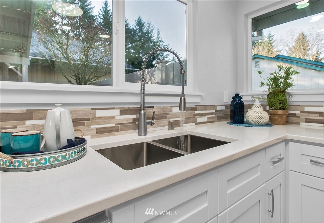 1506 Diamond Road Southeast Lacey, WA 98503 - Photo 13 of 32 Gallery Image 13
