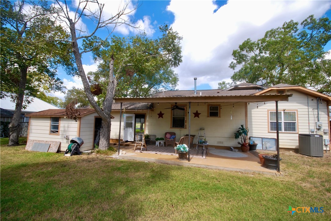302 South Main Street Schulenburg, TX 78956 - Photo 21 of 39 a view of a backyard with furniture