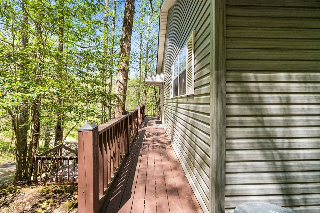 377 Ed Graves Road Murphy, NC 28906 - Photo 15 of 37