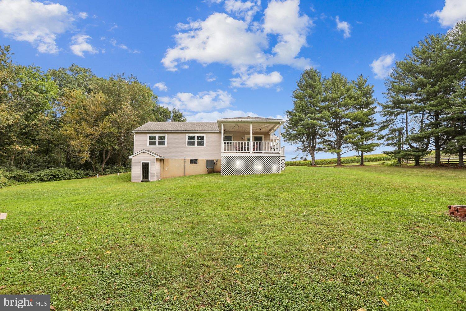 5611 Bowers Road Taneytown, MD 21787 - Photo 35 of 41 Back Elevation
