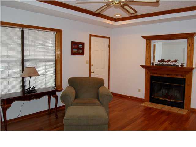 7100 Fld Rdg Court Louisville, KY 40291 - Photo 3 of 10 Additional Photo