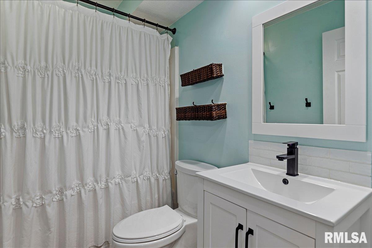 639 Deerfield Road Chatham, IL 62629 - Photo 9 of 43