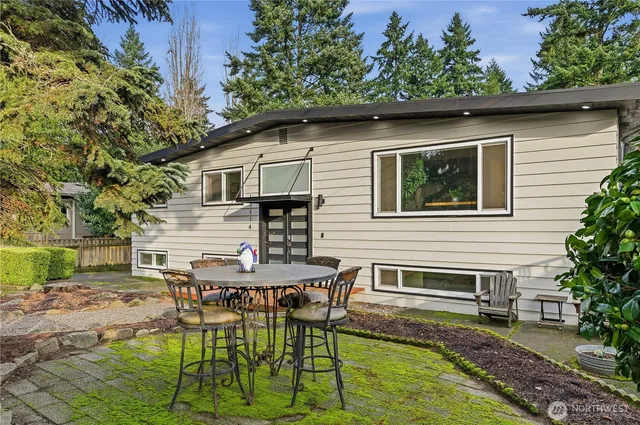 $934,950 | 13114 14th Avenue South, Burien, WA 98168