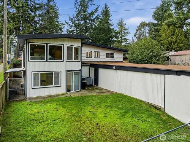 $934,950 | 13114 14th Avenue South, Burien, WA 98168