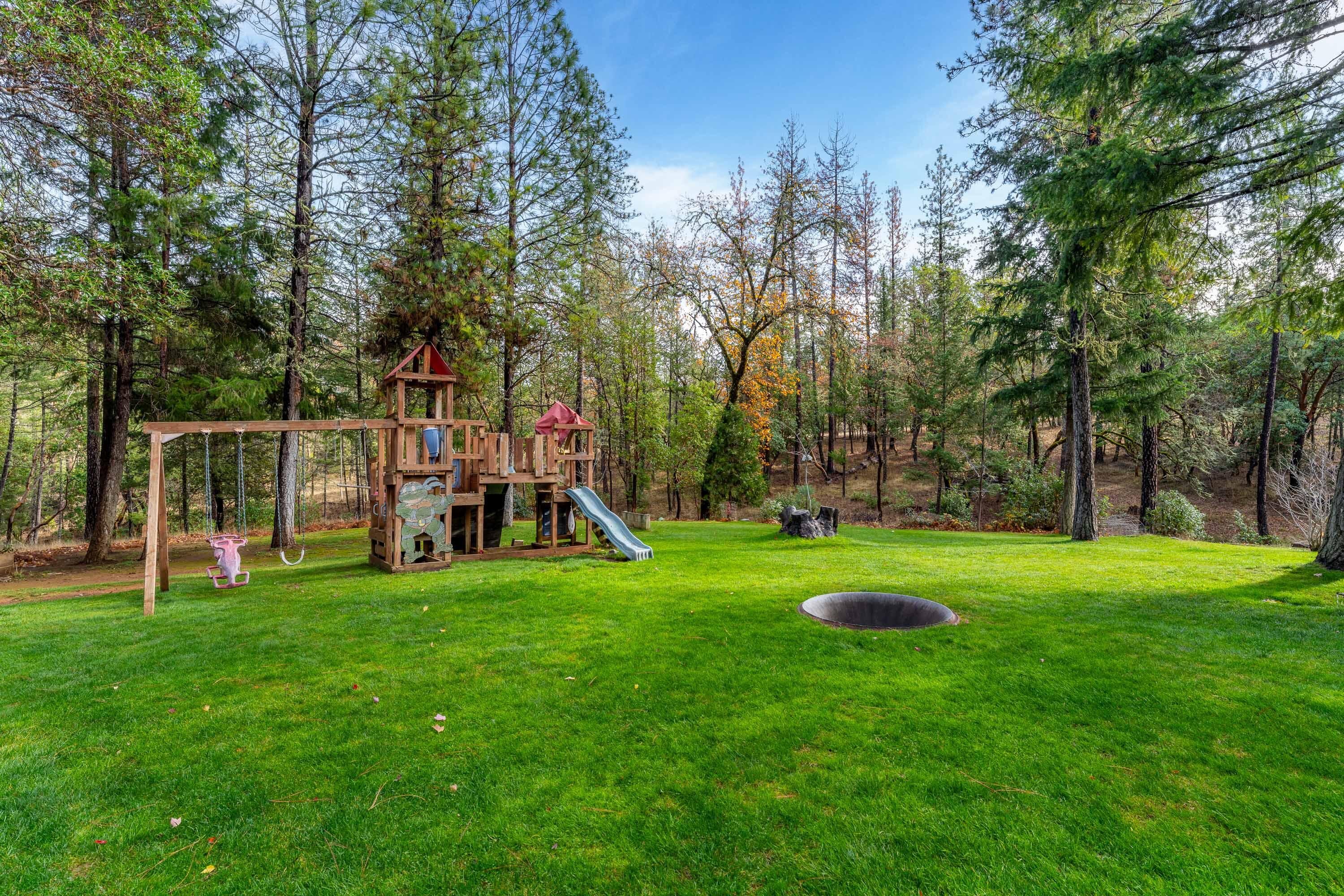 300 Dunlap Road Jacksonville, OR 97530 - Photo 49 of 67 Gallery Image 49