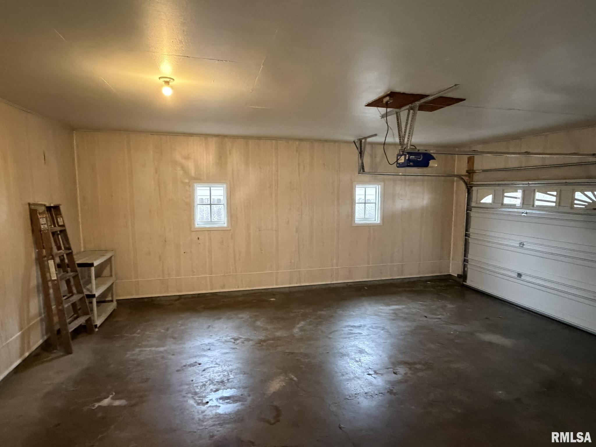 33 North 17th Avenue Canton, IL 61520 - Photo 11 of 30